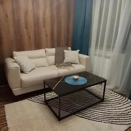 The Alpine Emerald Elegant In Apartment *