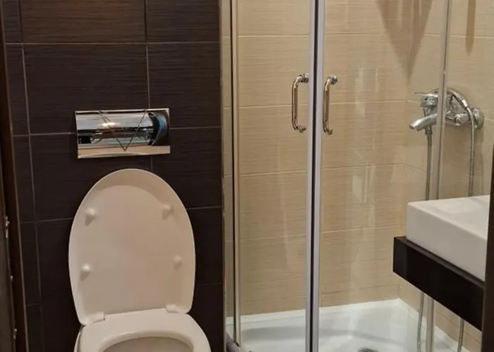 The Alpine Emerald Elegant In 公寓 班斯科