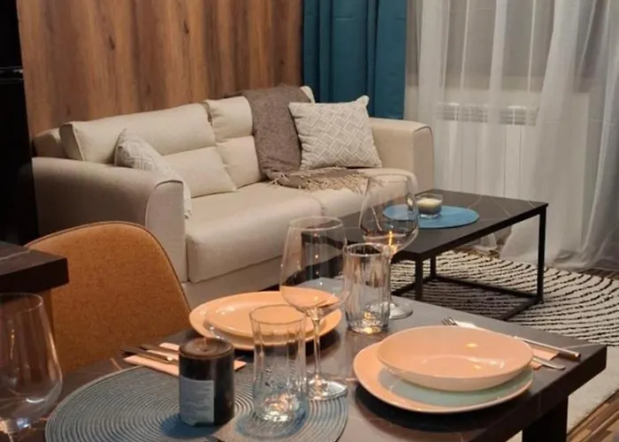 The Alpine Emerald Elegant In 公寓 *